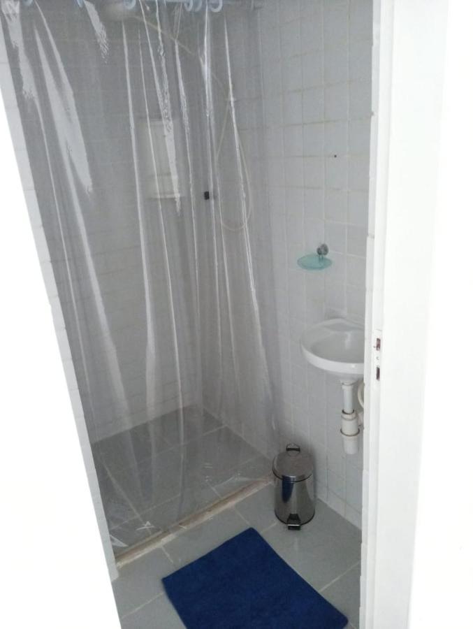 Casa Rosarinho 1- - Quartos Com Banheiros Exclusivos *