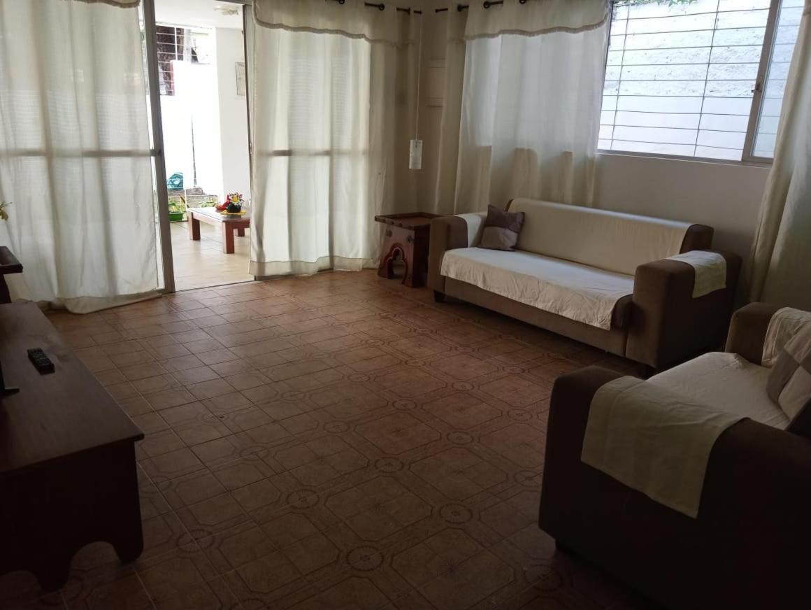 Casa Rosarinho 1- - Quartos Com Banheiros Exclusivos Homestay *